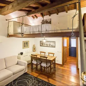 Apartamento Cairoli